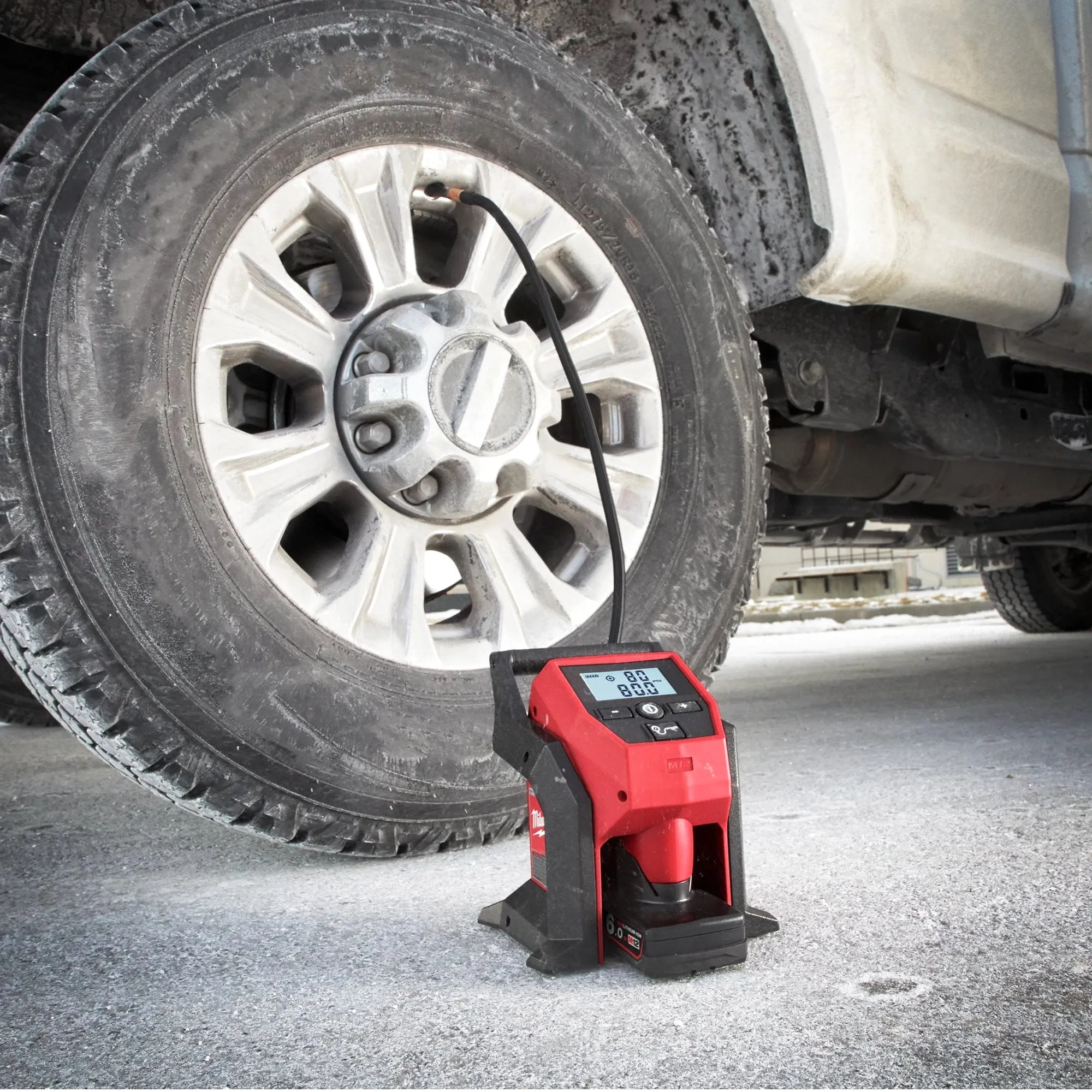 Compresseur Milwaukee M12 BI0 12V
