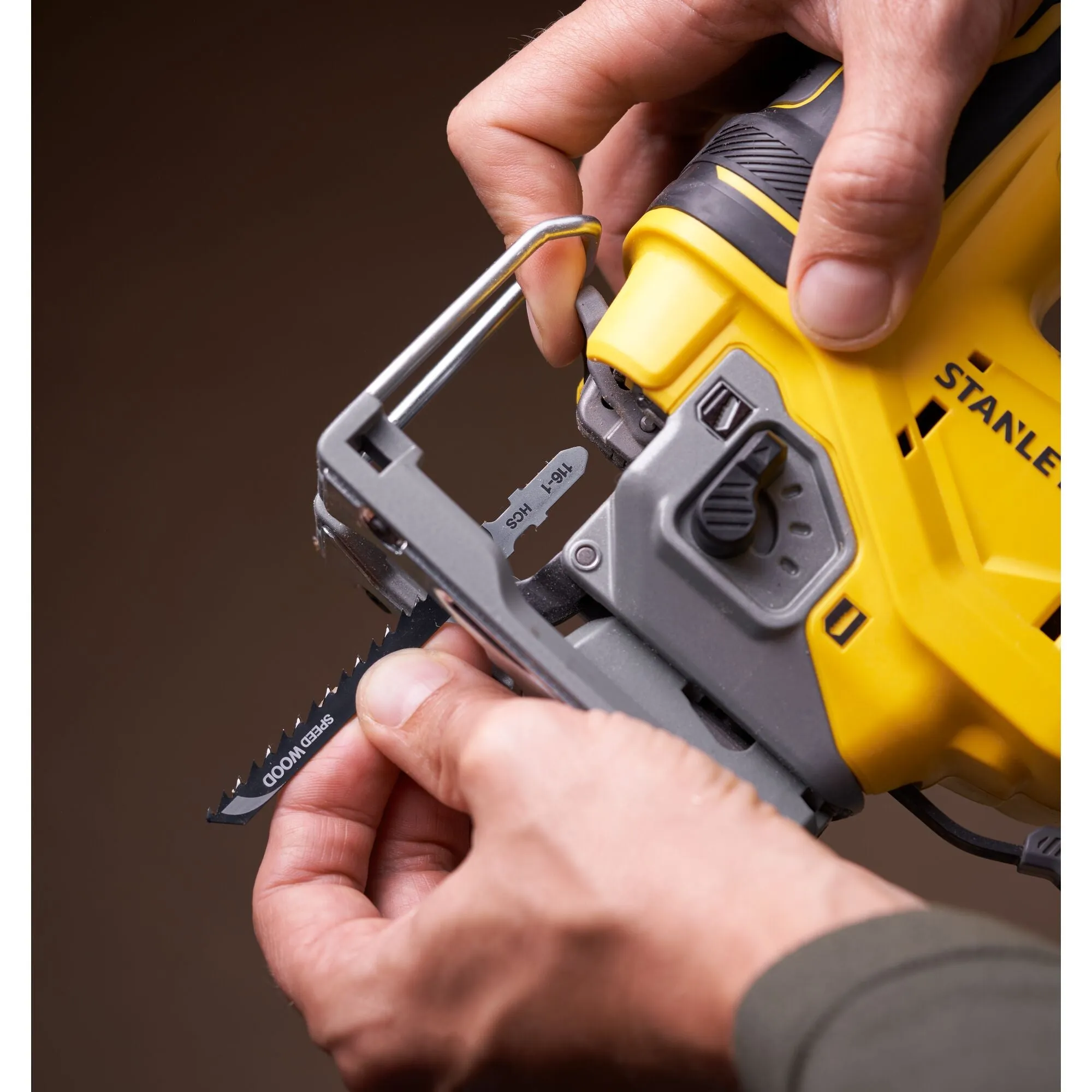 V20 Scie Sauteuse Brushless Lithium 18V STANLEY Fatmax (sans batterie)